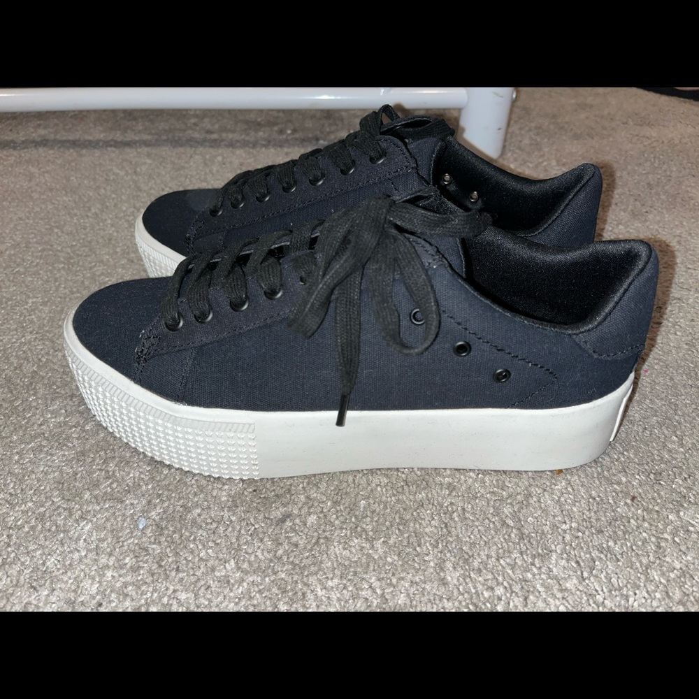 Steve Madden platform sneakers